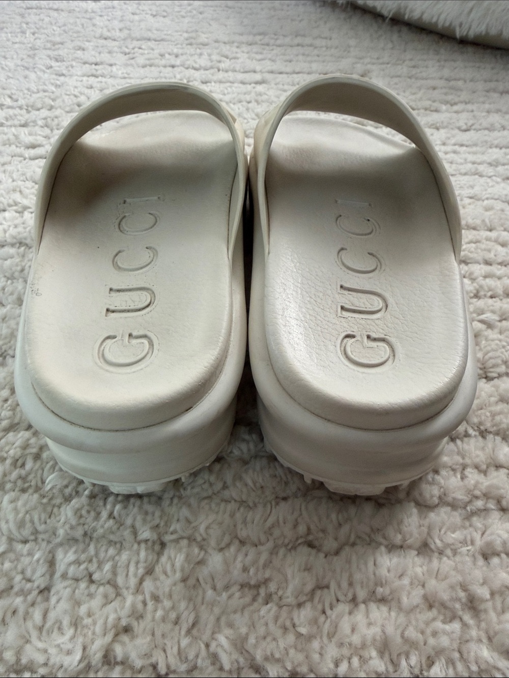 Gucci Cream Platform Logo Slide Sandals - Picture 2 of 3